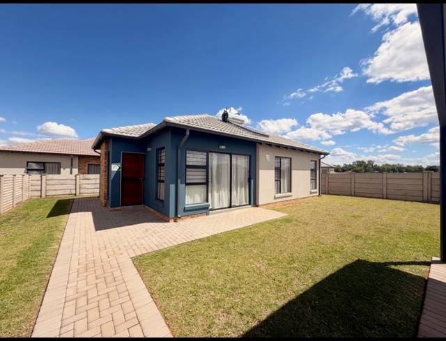 3 BEDROOM HOUSE FOR SALE IN VANDERBIJLPARK CW 5